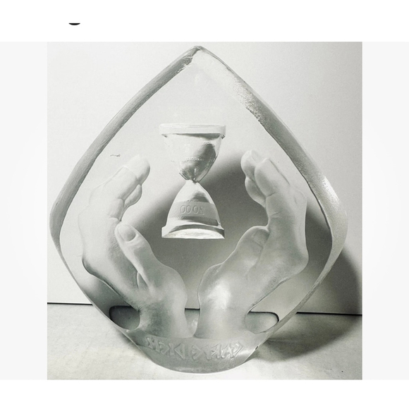 Mats Jonasson “Carpe Diem” VERY RARE Swedish Crystal Sculpture Paperweight - Picture 1 of 8